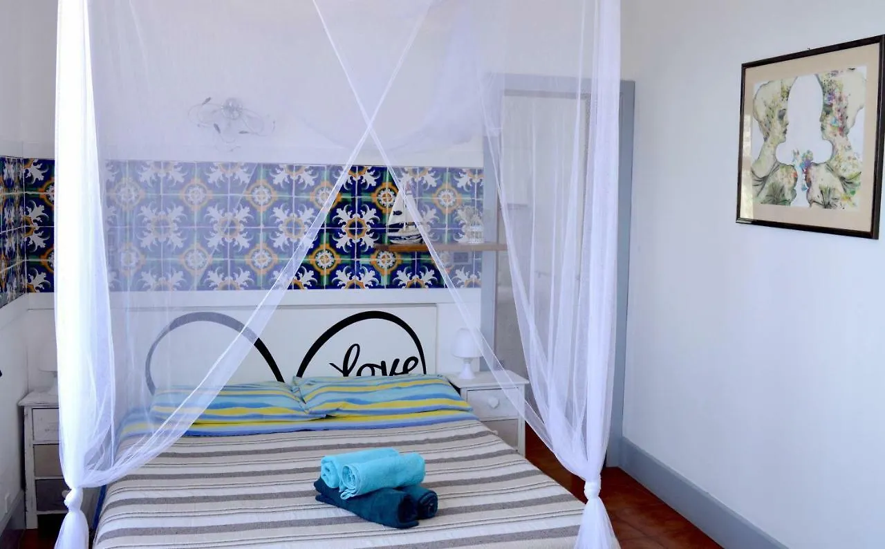 Teocle Beach Rooms Giardini-Naxos 3*,